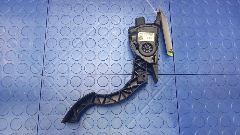 2012-2018 Ford Focus Accelerator Pedal Assembly Genuine OEM Part BV61-9F836-AB