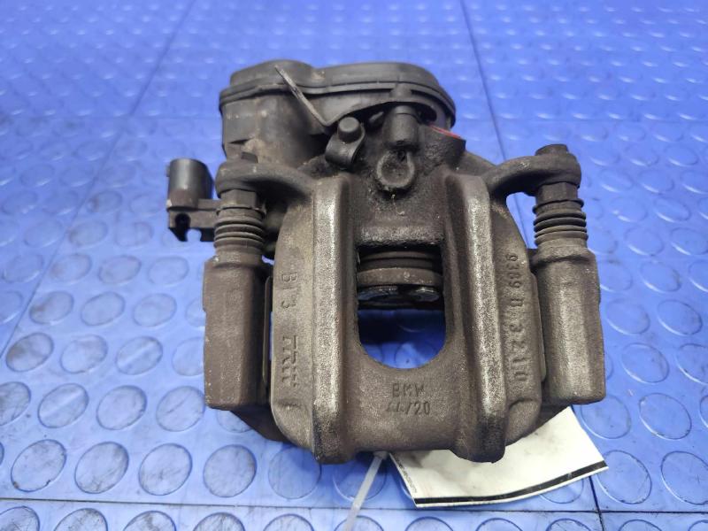 2011 BMW 535i Caliper