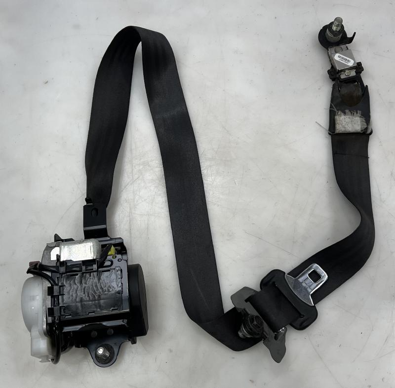 2006 Acura TL Front Seat Belt