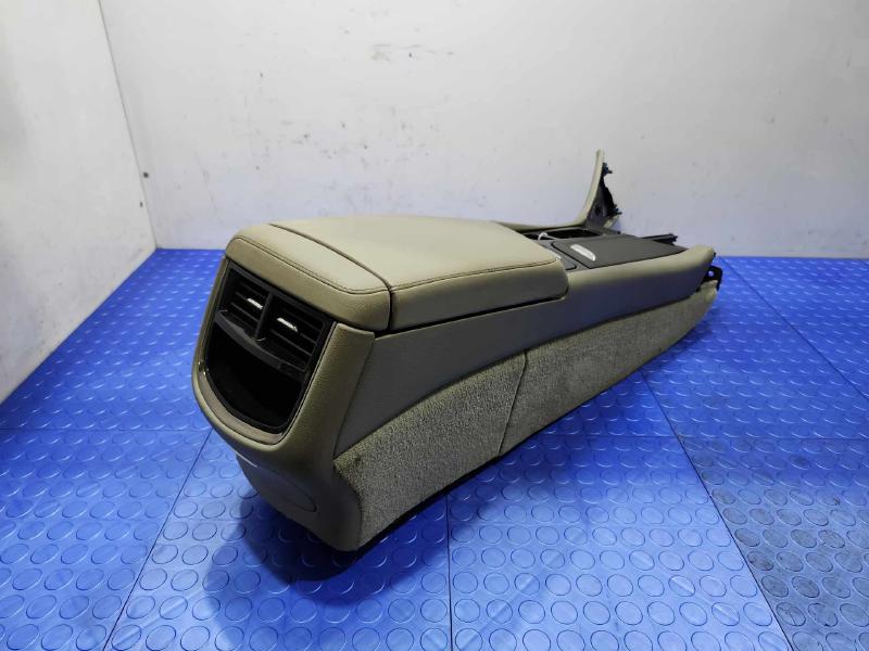 2014 Cadillac CTS Sedan Center Console Assembly Gray Leather OEM 23206052