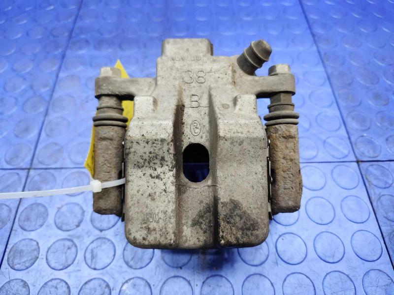 2015 Toyota Camry Caliper