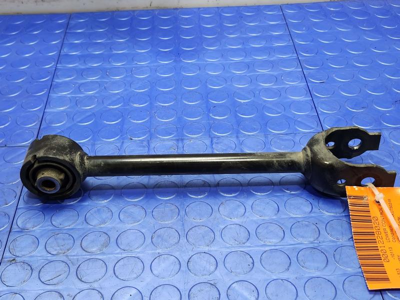 2019 Toyota Camry Lower Control Arm Rr