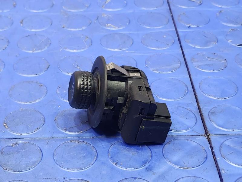 2011 Ford F-150 Door Switch Front