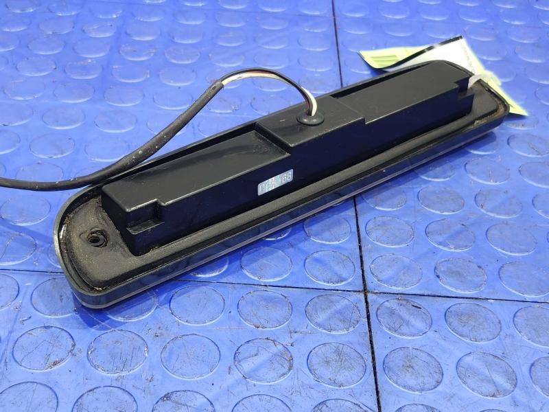 2008 Ford F-250 Super Duty 3Rd Brake Light Avoidance Lamp
