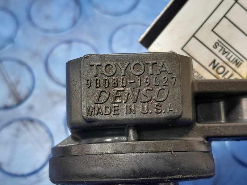 2004 Toyota Tundra Ignition Coil/Ignitor