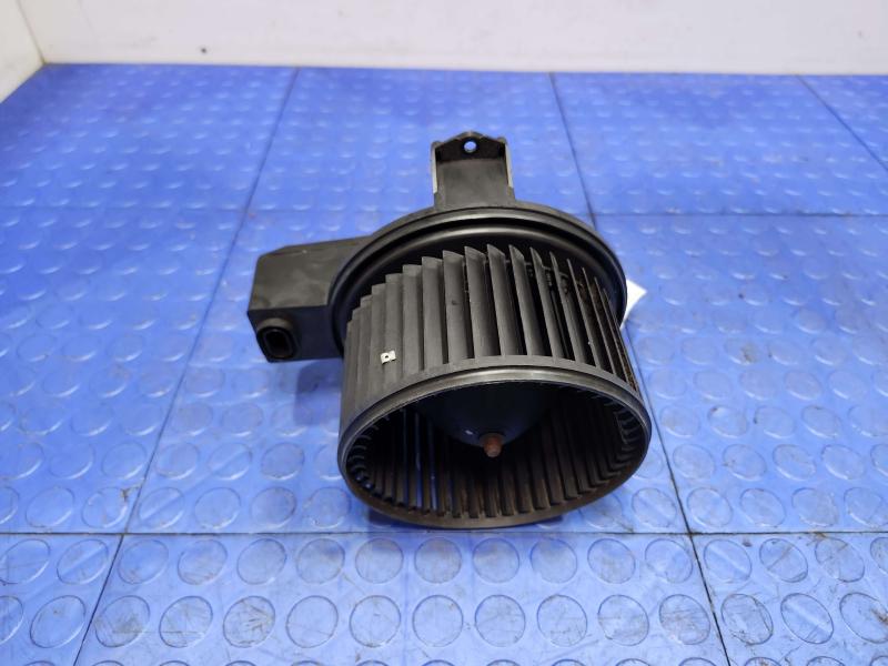 2014 Ford Mustang Blower Motor
