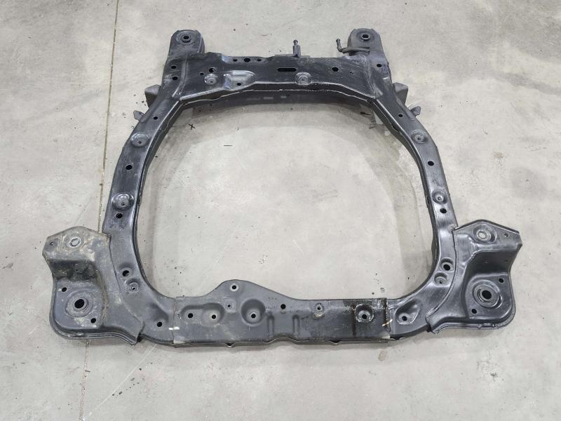 2011 Kia Sorento Crossmember/Cradle/Undercarria