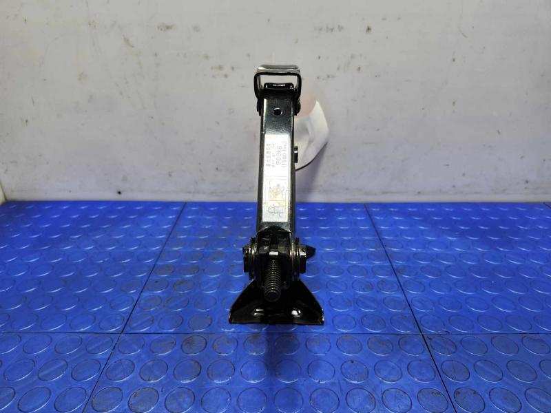 2015 Subaru Legacy Jack Assembly