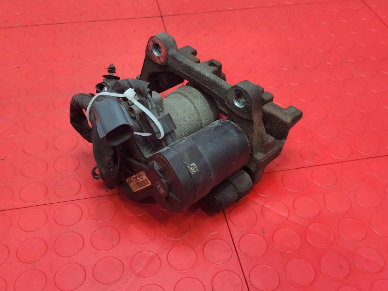 2014 Ford Fusion Caliper