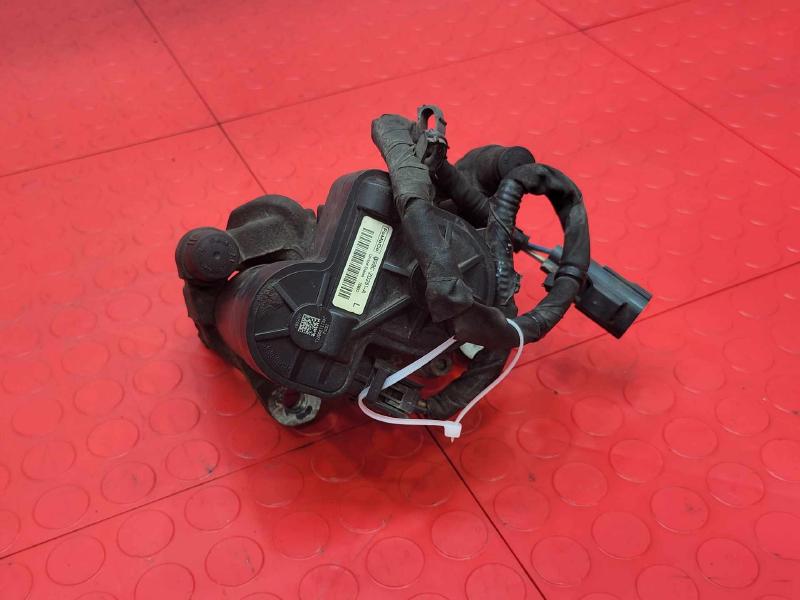 2014 Ford Fusion Caliper