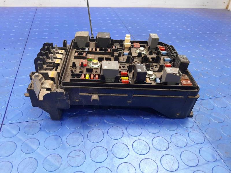 2018 Chevrolet Cruze Engine Fuse Box