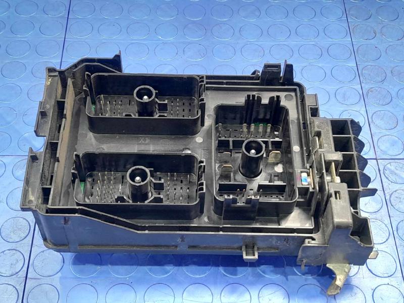 2018 Chevrolet Cruze Engine Fuse Box