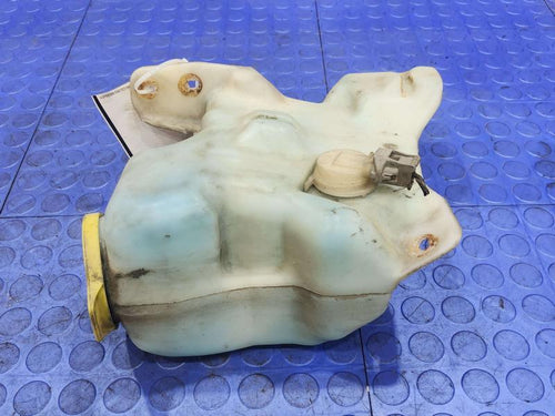 1997-1999 Dodge Dakota Windshield Washer Fluid Reservoir Assembly OEM 4886406AA