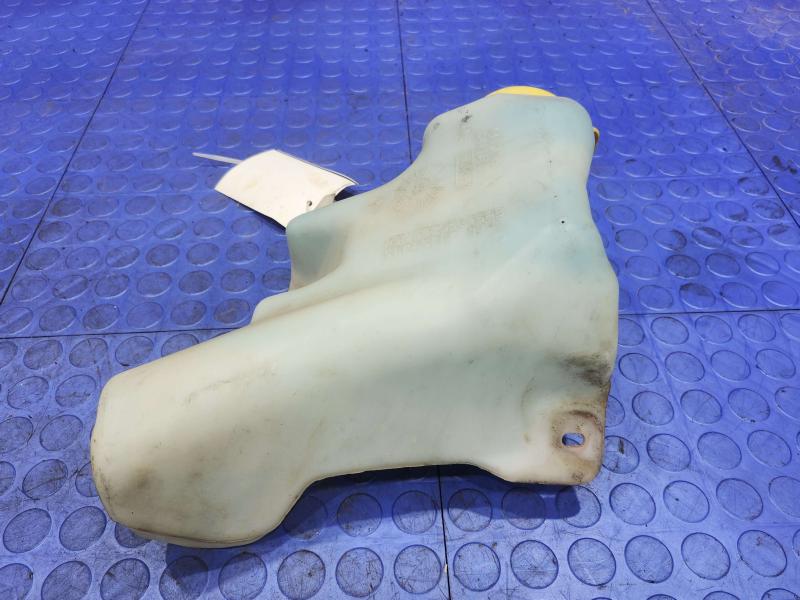 1997-1999 Dodge Dakota Windshield Washer Fluid Reservoir Assembly OEM 4886406AA