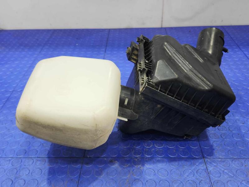 2014-2018 Subaru Forester 2.5L PZEV Engine Air Cleaner Box Assembly OEM 46052SG000 46051FG000