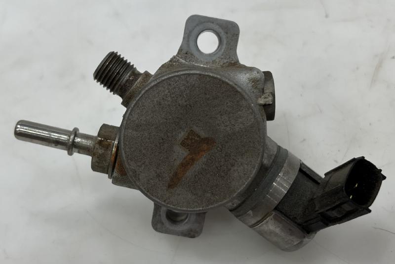 2019 - 2022 Subaru Impreza 2.0L High Pressure Direct Injection Fuel Pump OEM 16625AA120