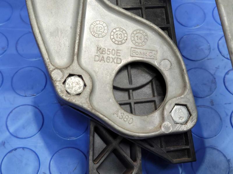2013 Ford F-350 Super Duty Pedal Assembly