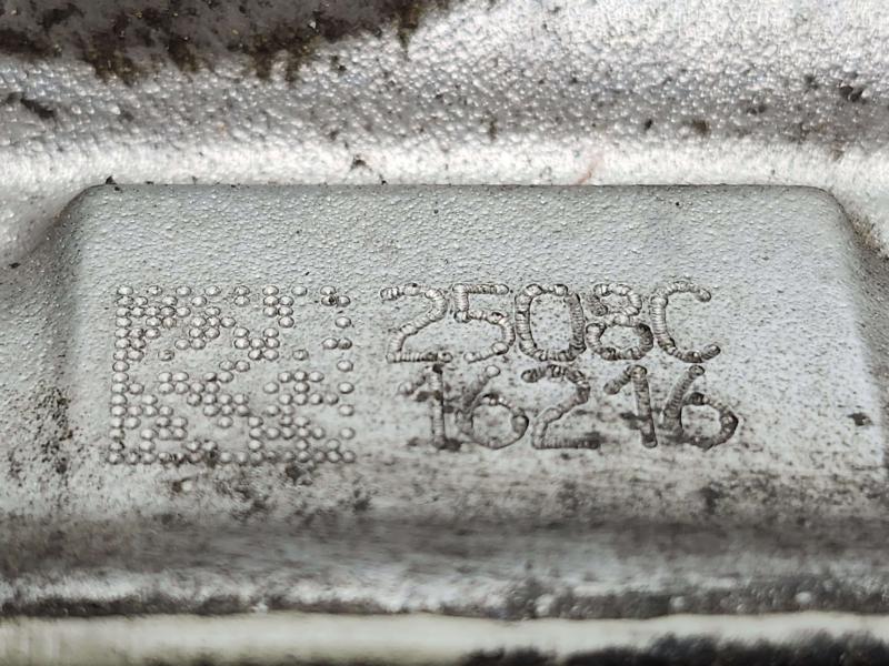 2014 Toyota RAV4 Cylinder Head