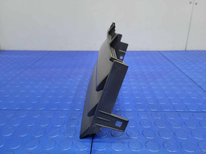 2010 Land Rover Range Rov Fender Moulding