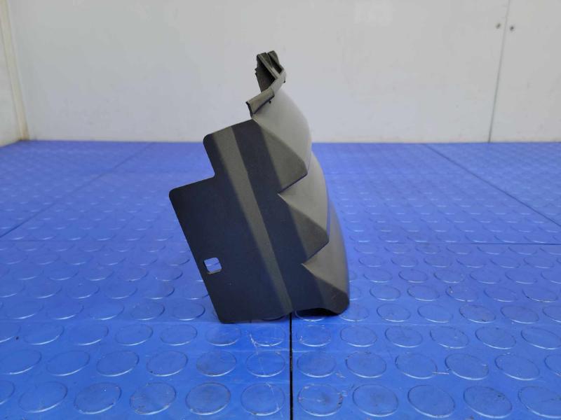 2010 Land Rover Range Rov Fender Moulding