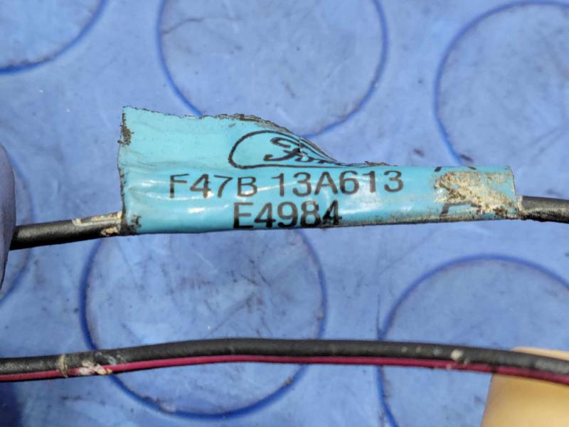 1996 Mazda B2300 3Rd Brake Light Avoidance Lamp
