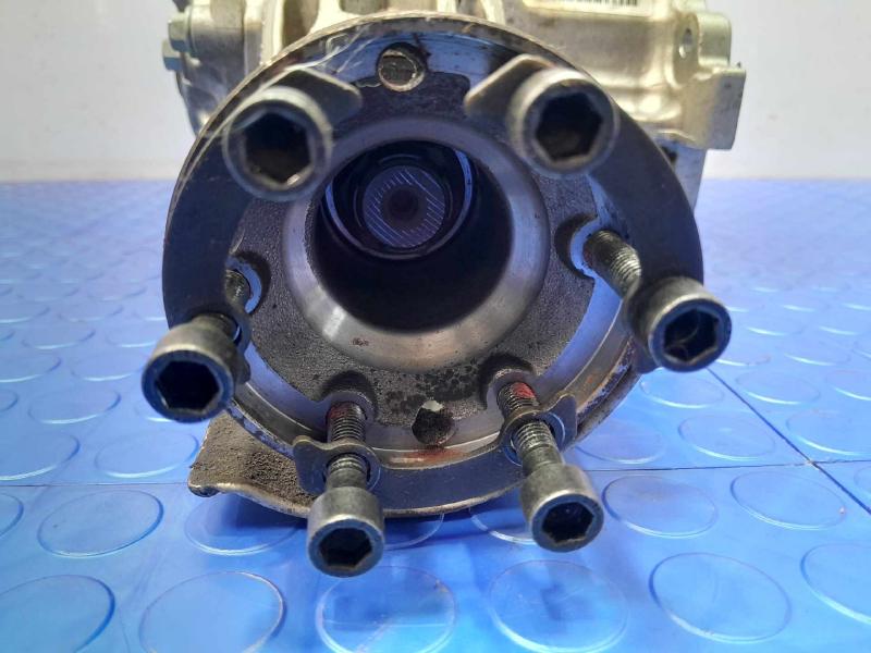 2018 Volvo S90 Transfer Case
