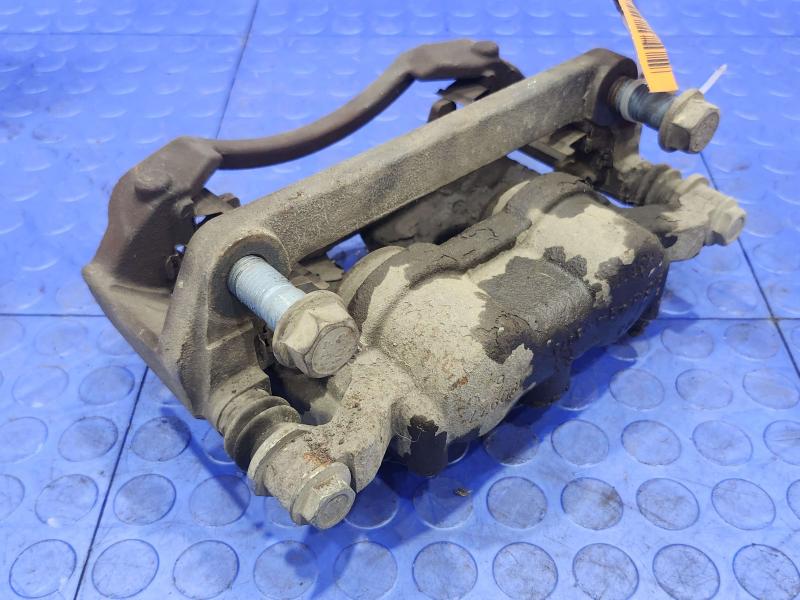 2013 Ford F-250 Super Duty Caliper