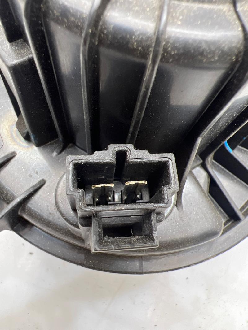 2009 Chevrolet Tahoe Blower Motor
