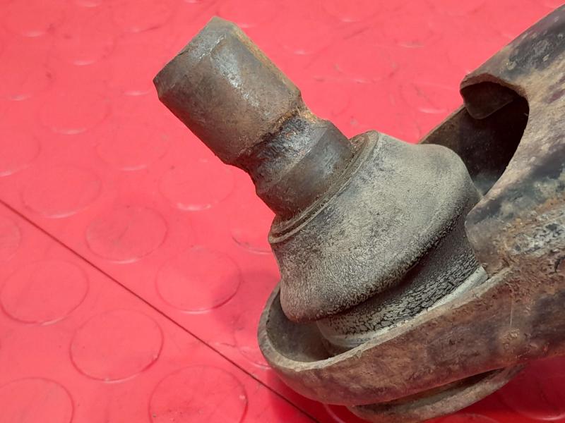 2006 Nissan Pathfinder Lower Control Arm Rr