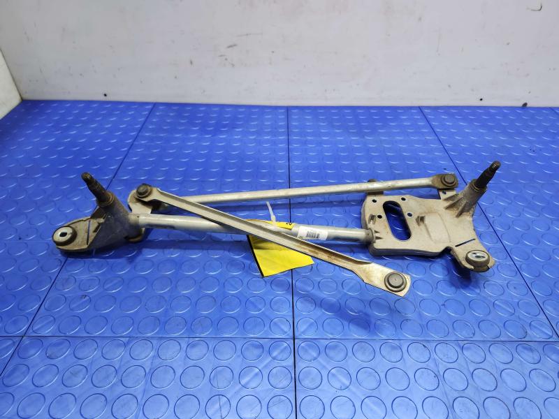 2020 Ford Escape Wiper Trans. Linkage