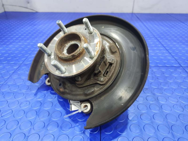 2011 Kia Sorento Rear Knuckle/Stub Axle
