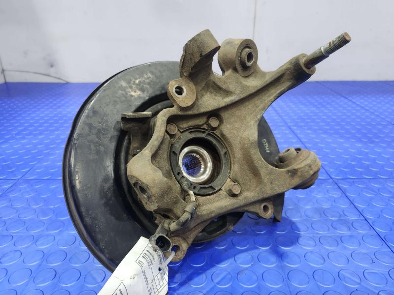2011 Kia Sorento Rear Knuckle/Stub Axle