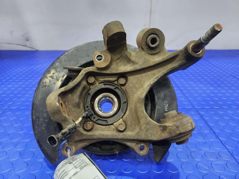 2011 Kia Sorento Rear Knuckle/Stub Axle