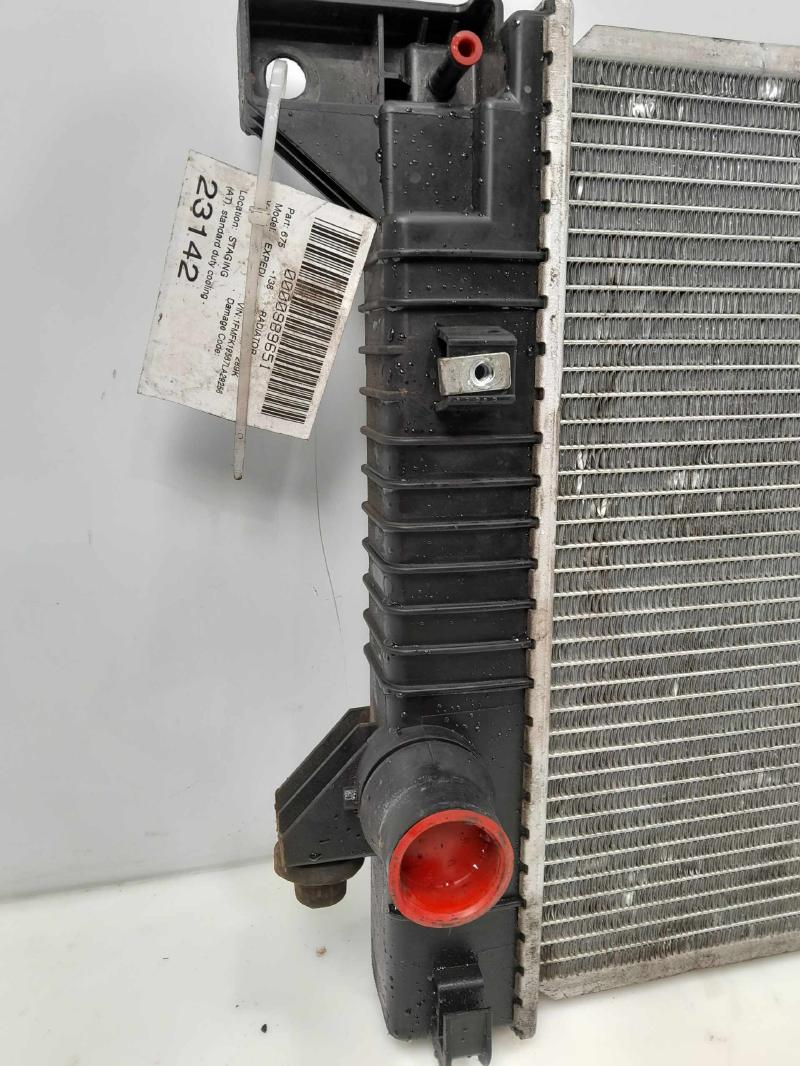 2007 Ford Expedition Radiator
