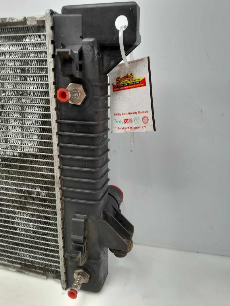 2007 Ford Expedition Radiator