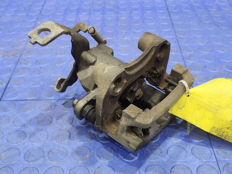 2017 Toyota Prius Caliper