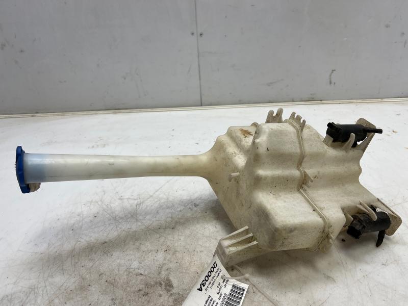 2010 Hyundai Tucson Washer Bottle