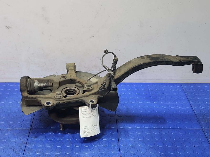 2013 Dodge Durango Spindle Knuckle Front