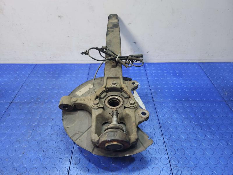 2013 Dodge Durango Spindle Knuckle Front