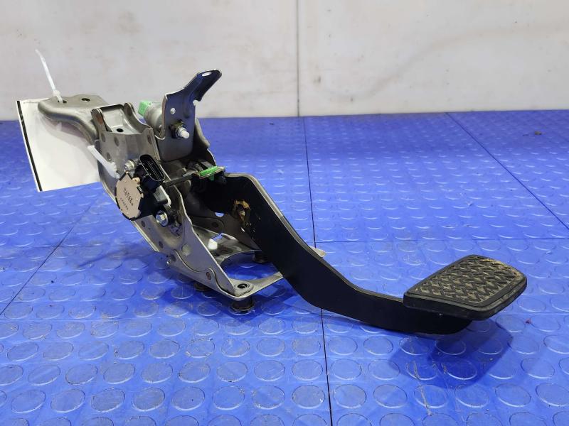 2010-2013 Lexus RX450H Brake Pedal Assembly Genuine OEM Part 47101-48170