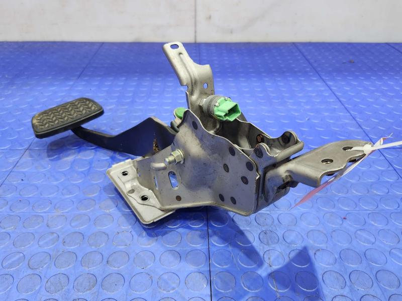 2010-2013 Lexus RX450H Brake Pedal Assembly Genuine OEM Part 47101-48170