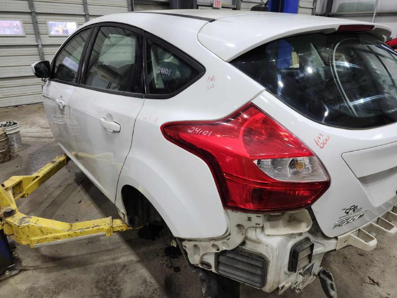 2012 Ford Focus Quarter Panel