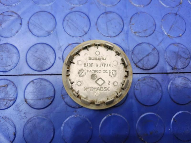 2014-2016 Subaru Forester Alloy Wheel Center Cap Genuine OEM Part 28821AJ000