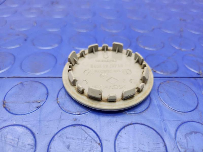 2014-2016 Subaru Forester Alloy Wheel Center Cap Genuine OEM Part 28821AJ000