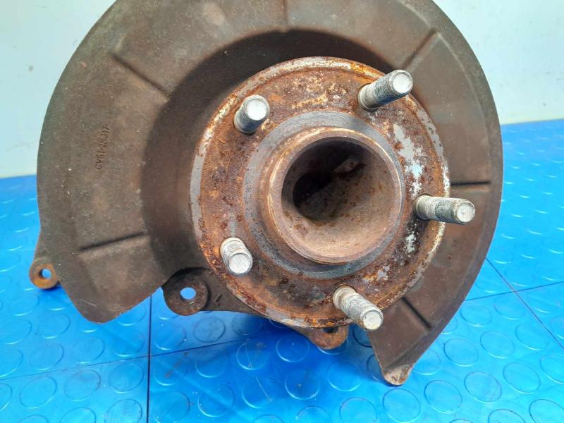 2014 Ford Escape Rear Knuckle/Stub Axle