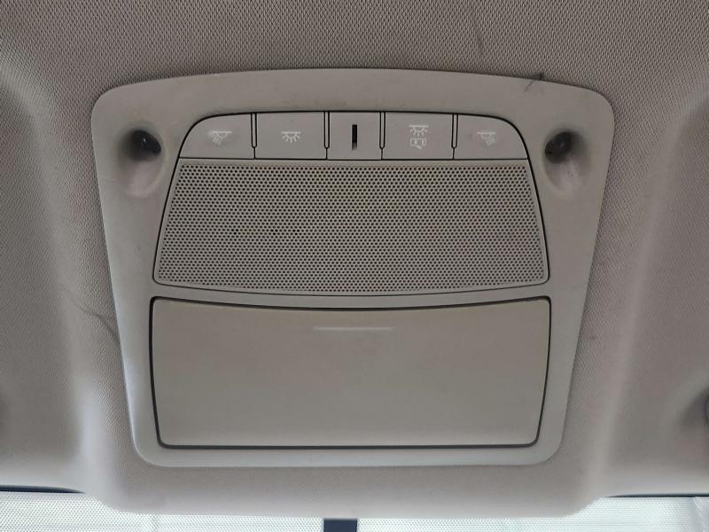 2016 Nissan Rogue Front Console