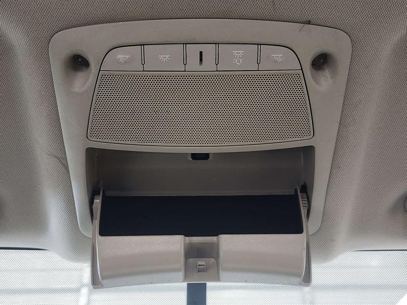 2016 Nissan Rogue Front Console