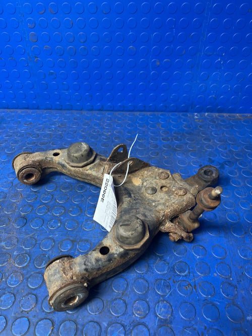 1996 - 2002 Toyota 4Runner Front Lower Control Arm RH Passenger Side OEM 4806835081
