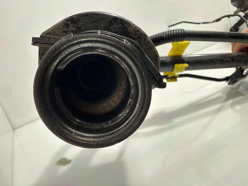 2014 Toyota RAV4 Fuel Filler Neck