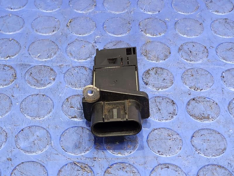 2007 Hummer H3 Air Flow Meter